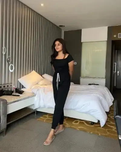 Call Girls Prantij Cash On Delivery